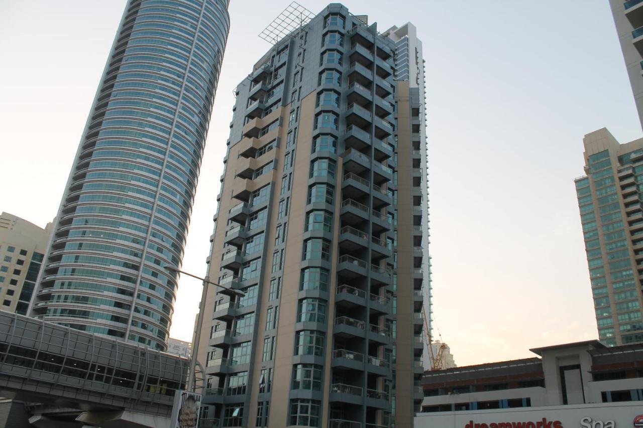 Newly Furnished One Bedroom Apartment Next To Metro & Beach In Marina Residence دبي المظهر الخارجي الصورة