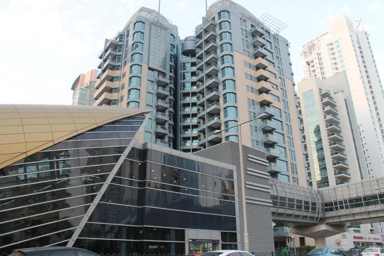 Newly Furnished One Bedroom Apartment Next To Metro & Beach In Marina Residence دبي المظهر الخارجي الصورة